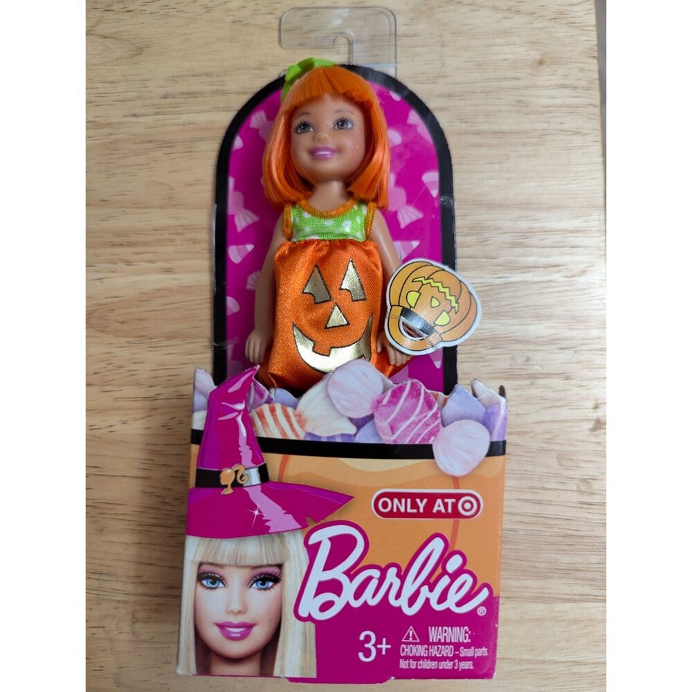 Barbie Kelly Target Exclusive Halloween Pumpkin costume v9443 Mattel org box